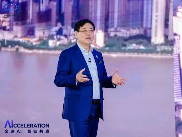 联想集团打造的面向合作伙伴一站式门户以及数字化智能化服务平台，以One Lenovo为指导思想，加速以客户为中心转型,开放合作,广交朋友，进一步做大做强大联想体系，同时通过数字化与智能化方式和手段，打造多产品、多模式、高效支持与合作的生态体系，以智慧创造渠道新价值。秉承开放、合作、共赢，为合作伙伴赋能的原则，实现共同发展、共同进步、共赢新IT；